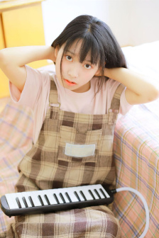 小魔女蒙娜